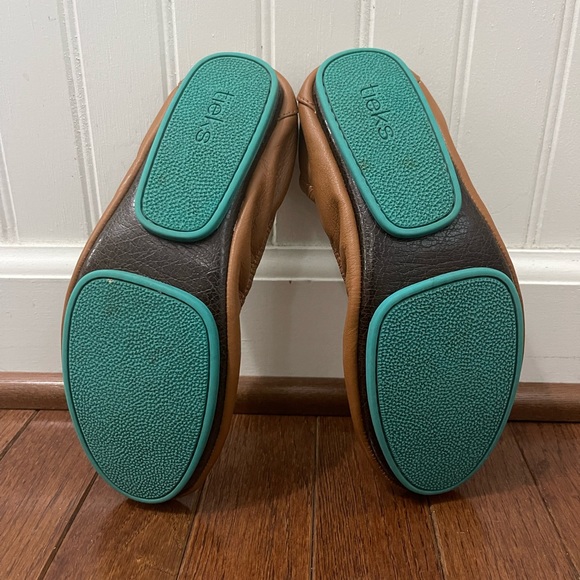 Tieks Ballet Flat In Chesnut - Picture 6 of 7